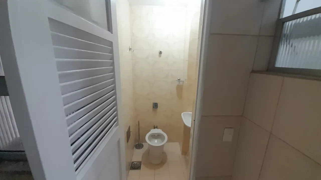 Apartamento com 2 quartos e box no banheiro — photo 27