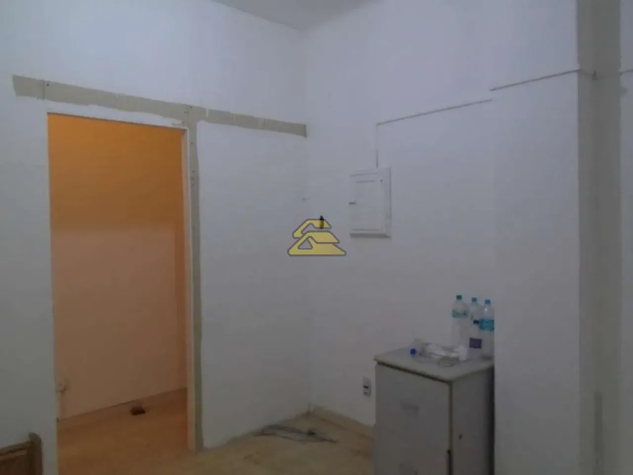 Unfurnished 1-bedroom apartment with 1 bathroom — photo 12