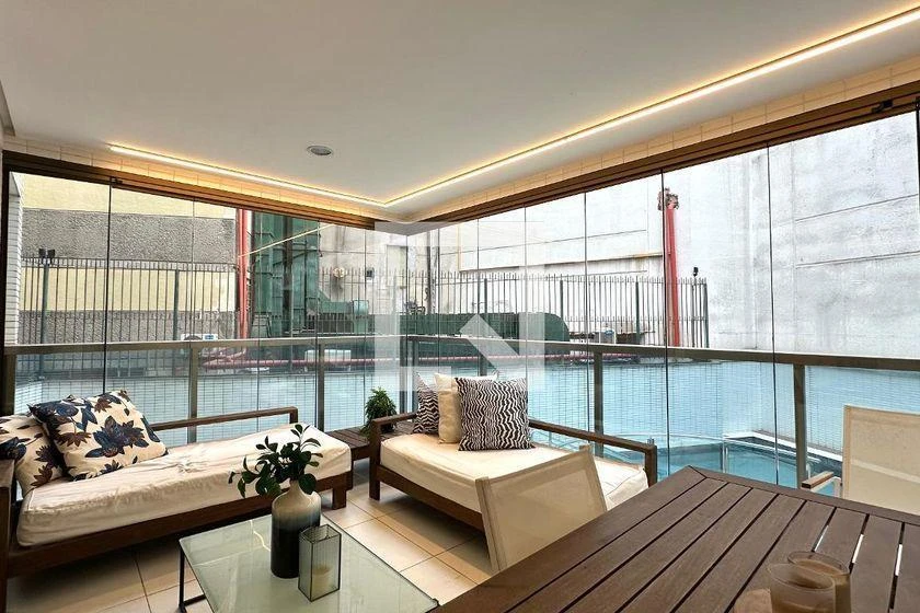 Apartamento mobiliado de 2 quartos em condomínio com piscina — photo 7