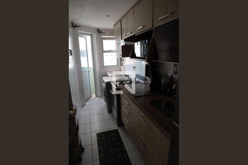 Furnished apartment, 70 m², with a home office — photo 33
