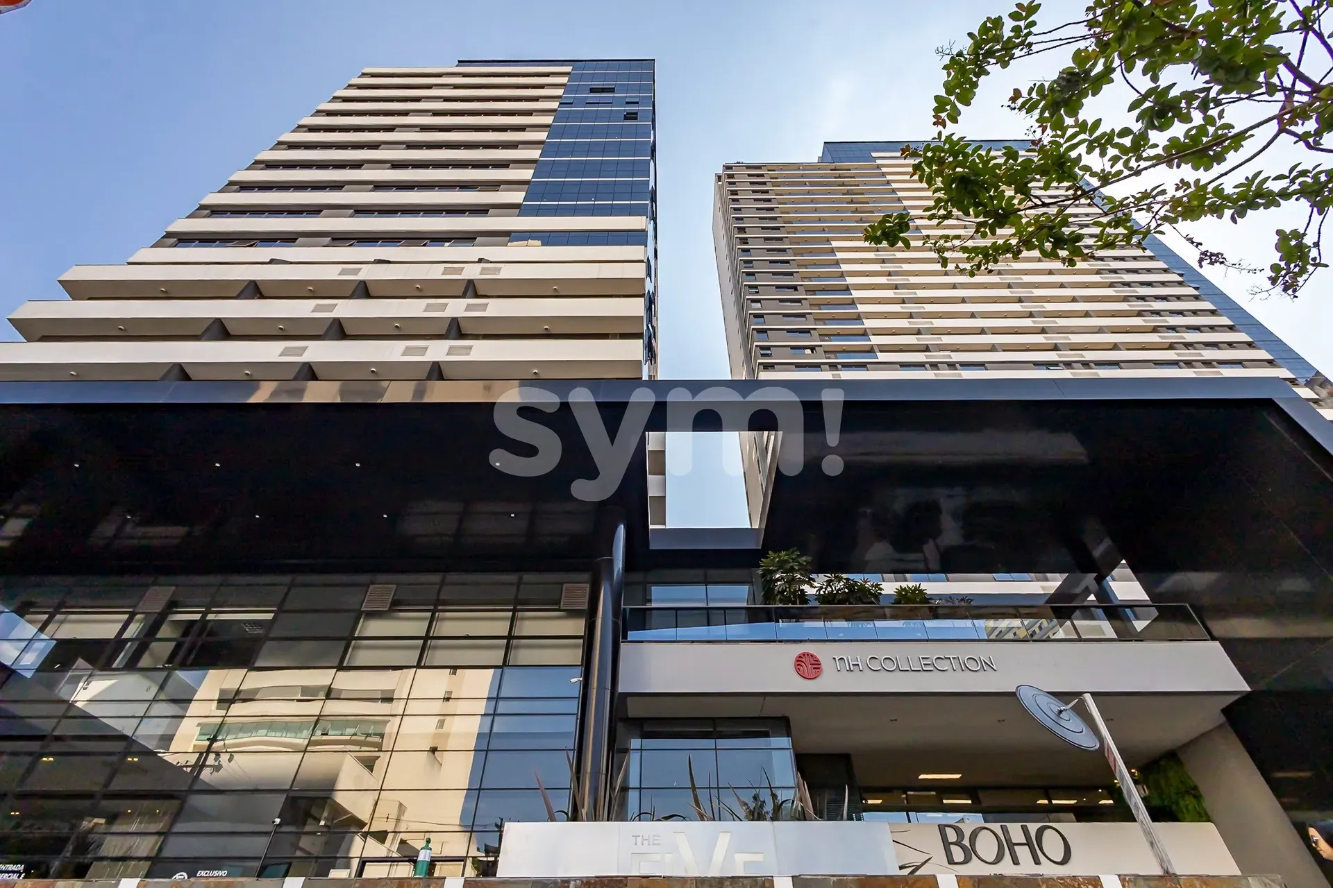 Furnished 2-bedroom apartment with a balcony grill — photo 76
