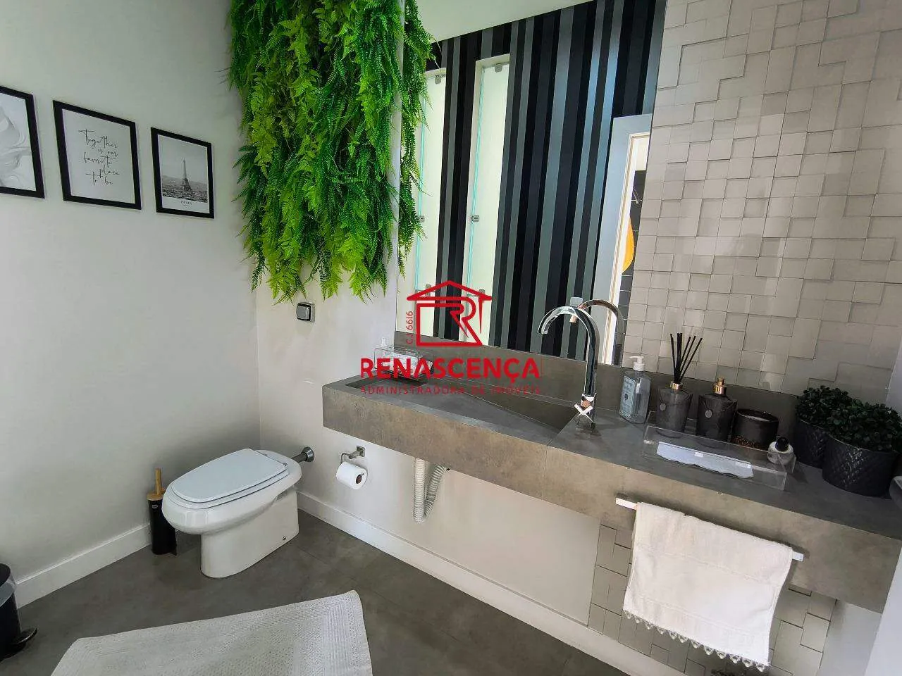 Меблированный дом с 4 спальнями-сюитами и садом 502 м² — photo 15