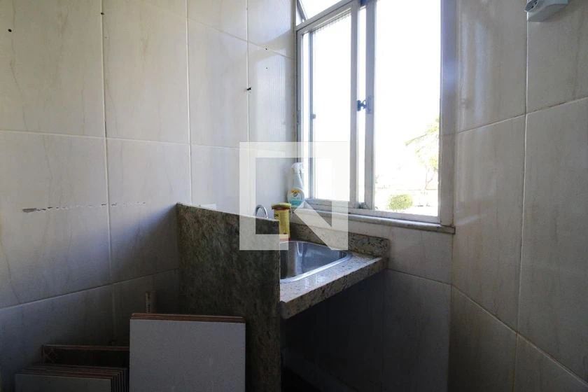 3-bedroom rental apartment with open-plan kitchen — photo 15