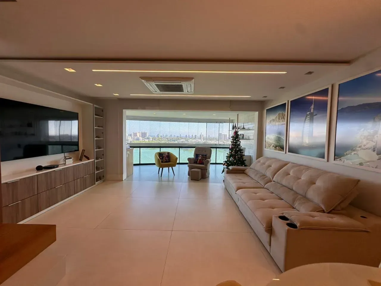 Apartment with balcony and built-in grill — photo 8