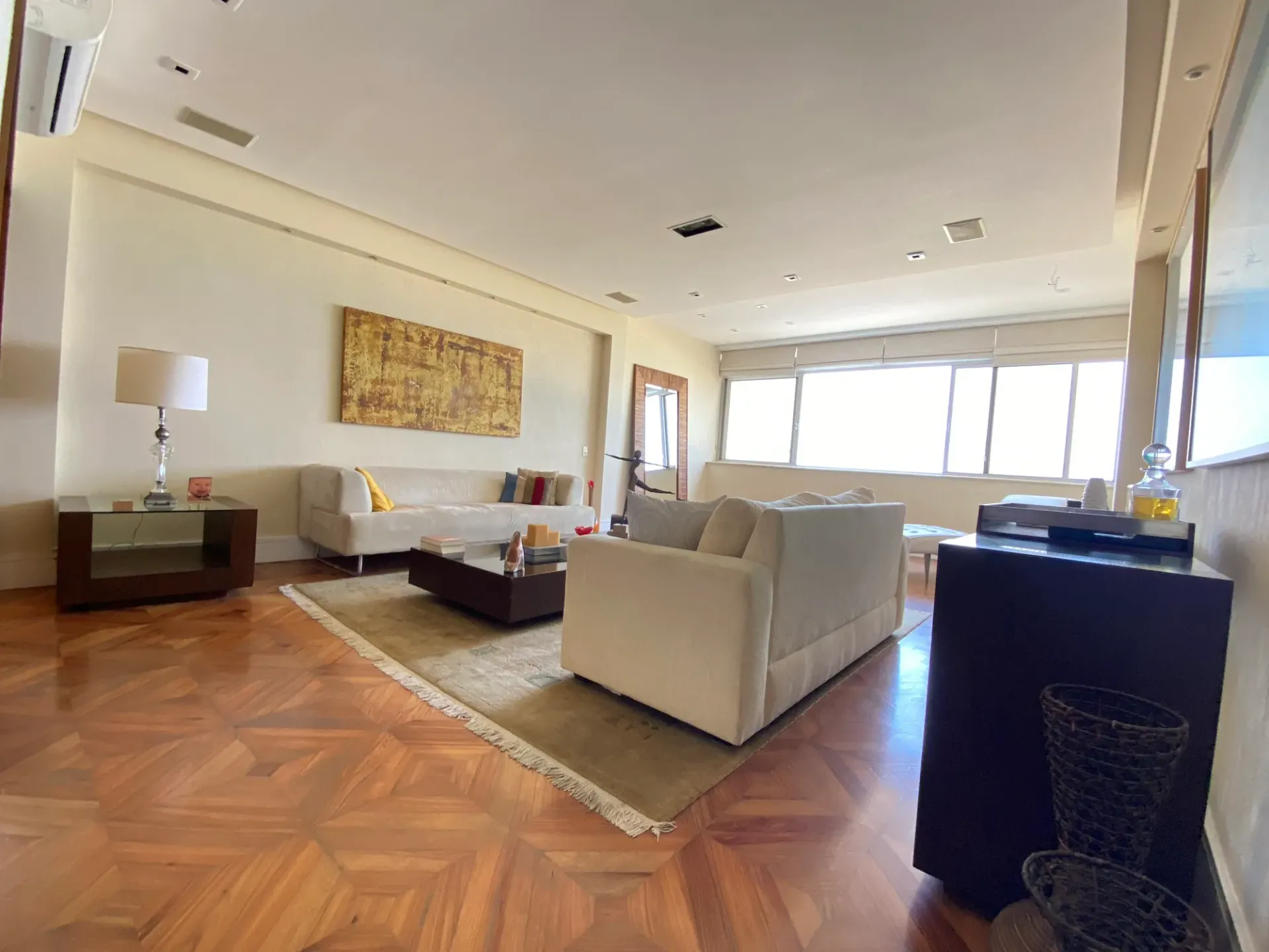 Apartamento de 185 m² com 4 quartos e elevador — photo 3