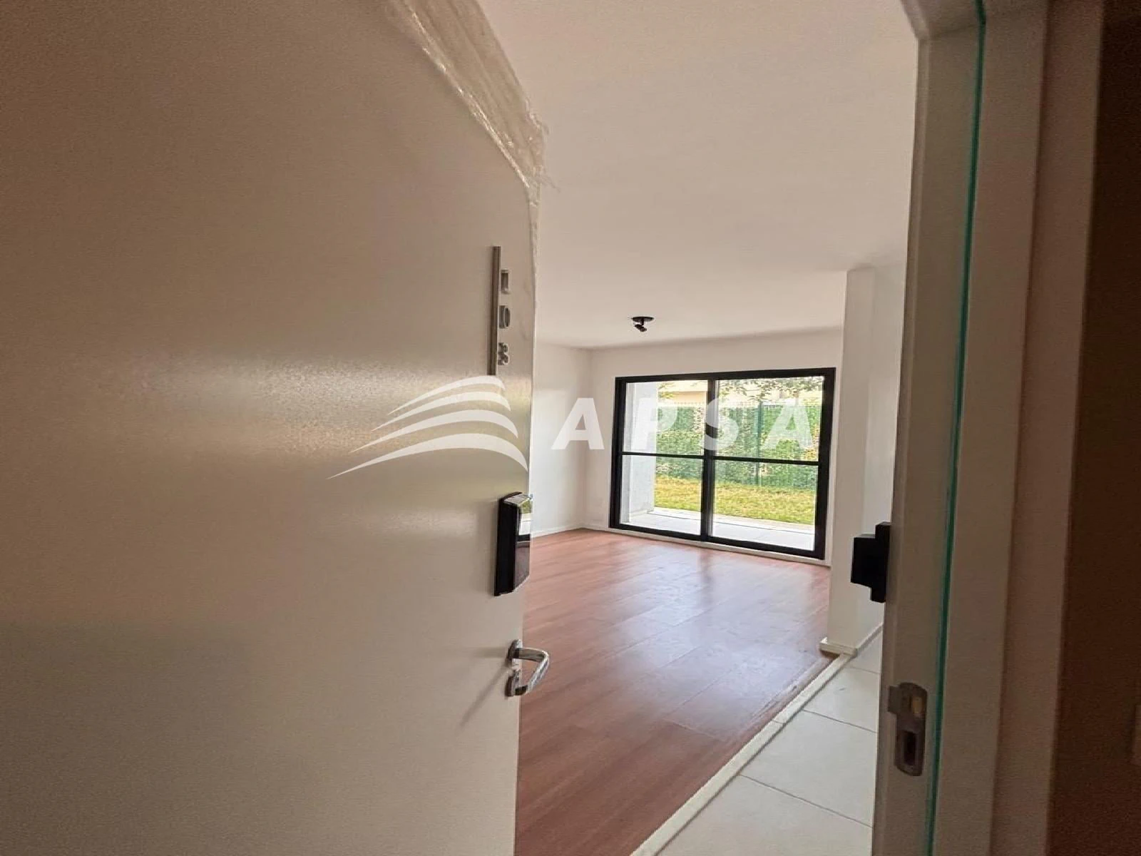 2-bedroom apartment with a private BBQ — photo 15