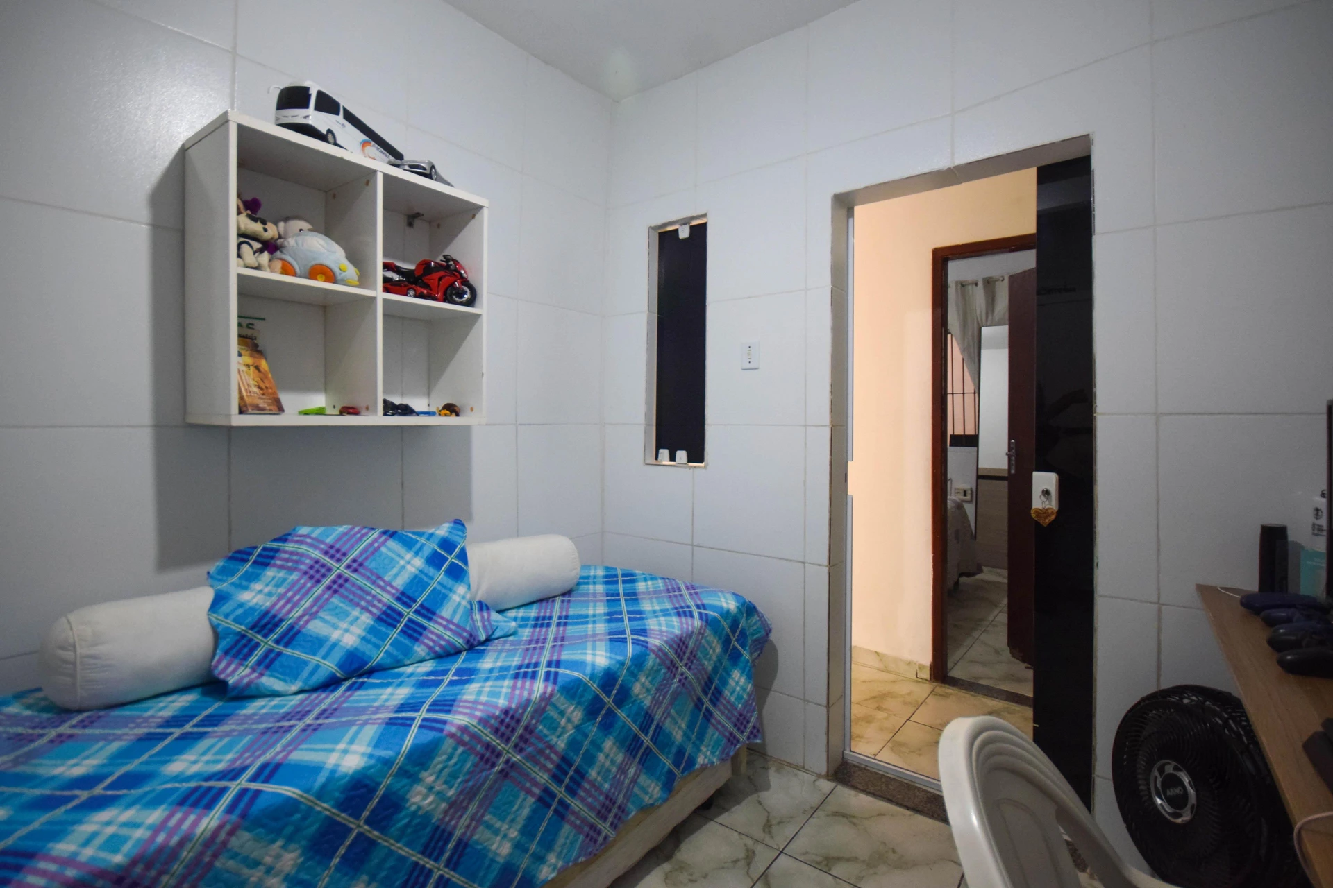 Furnished apartment with 2 bedrooms and private garden — photo 10