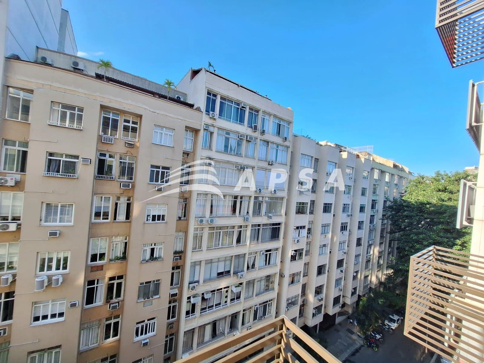 97 m² apartment with 3 bedrooms and 2 bathrooms — photo 10