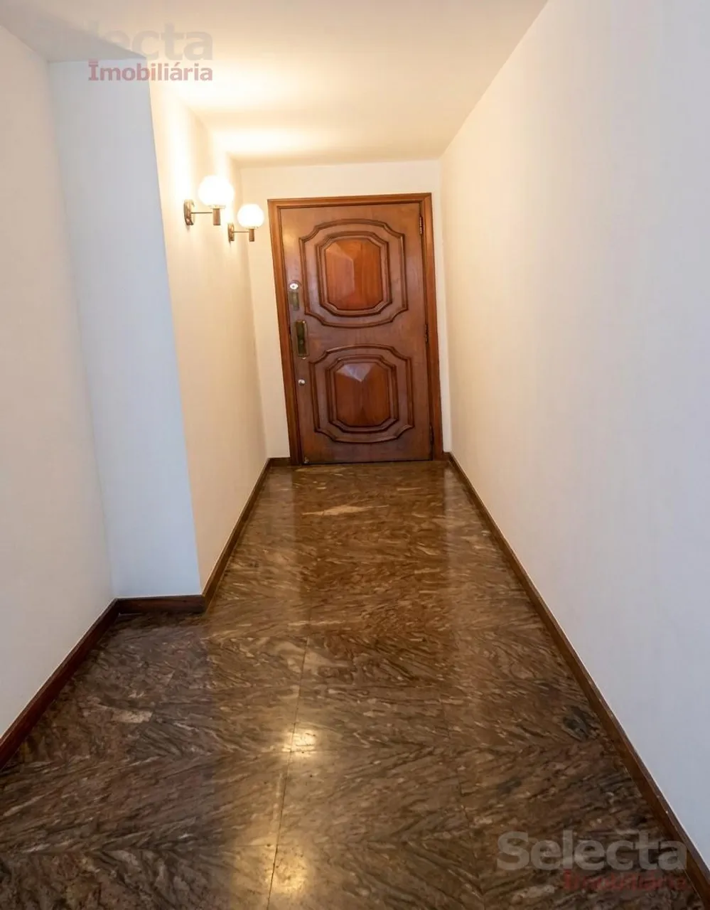 Furnished apartment with 3 bedrooms and 3 bathrooms — photo 8