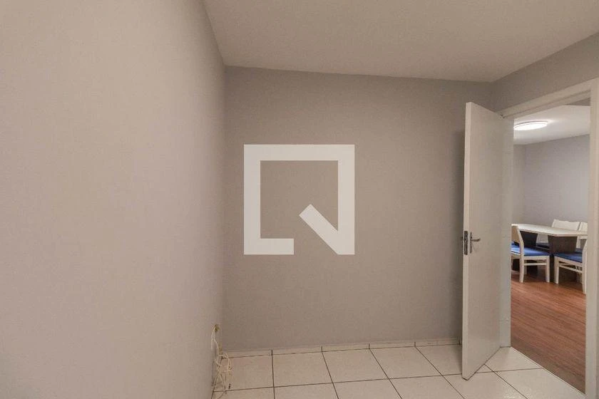 2-bedroom, 40 m² apartment in Curitiba — photo 9