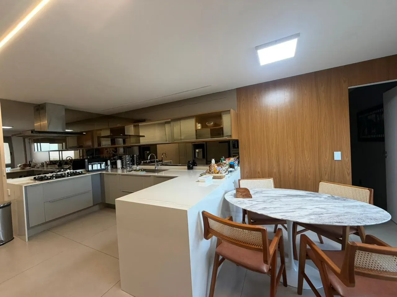 Departamento de 4 dormitorios en edificio con sauna — photo 17
