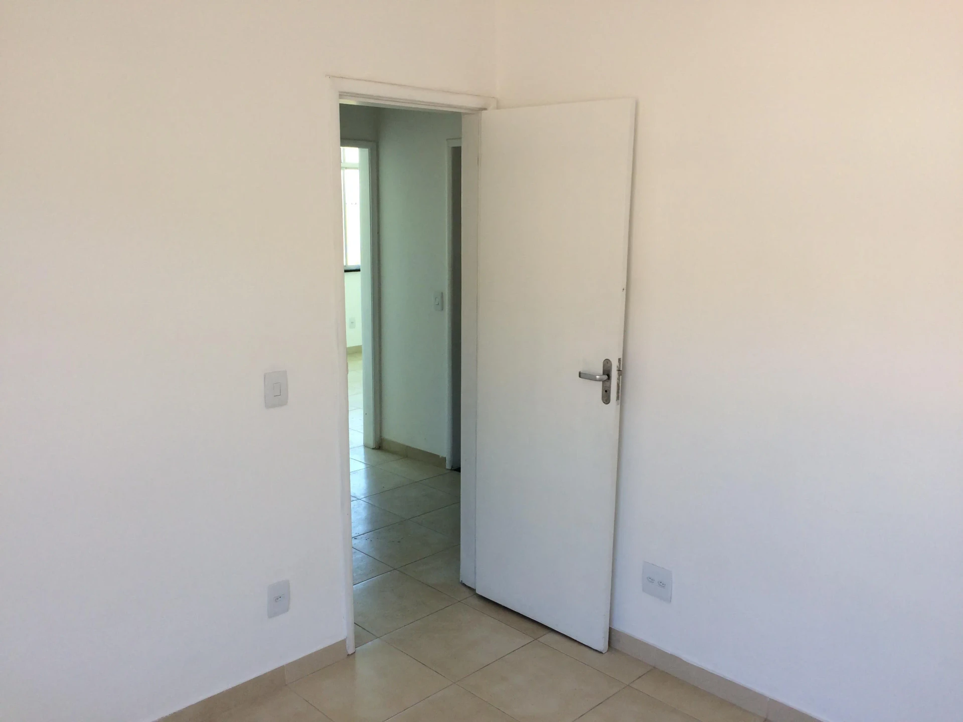 60 m² apartment with 2 bedrooms and 2 bathrooms — photo 4