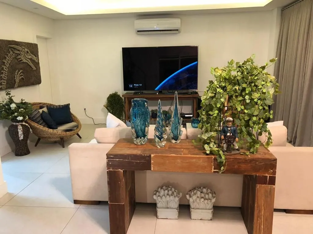 Casa com 5 quartos, 3 suítes e piscina ao ar livre — photo 14
