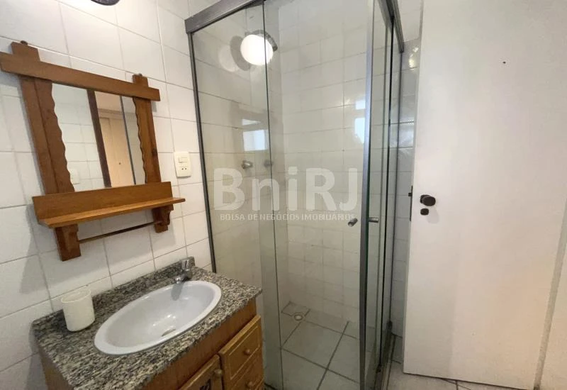 Furnished 161 m² apartment with 3 bedrooms and 2 suites — photo 6