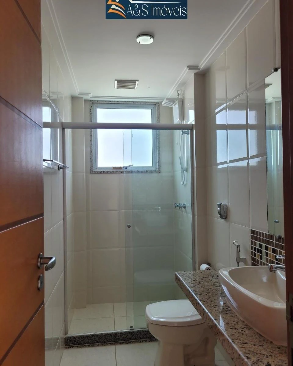 238 m² apartment with 3 parking spaces and 3 en-suites — photo 22