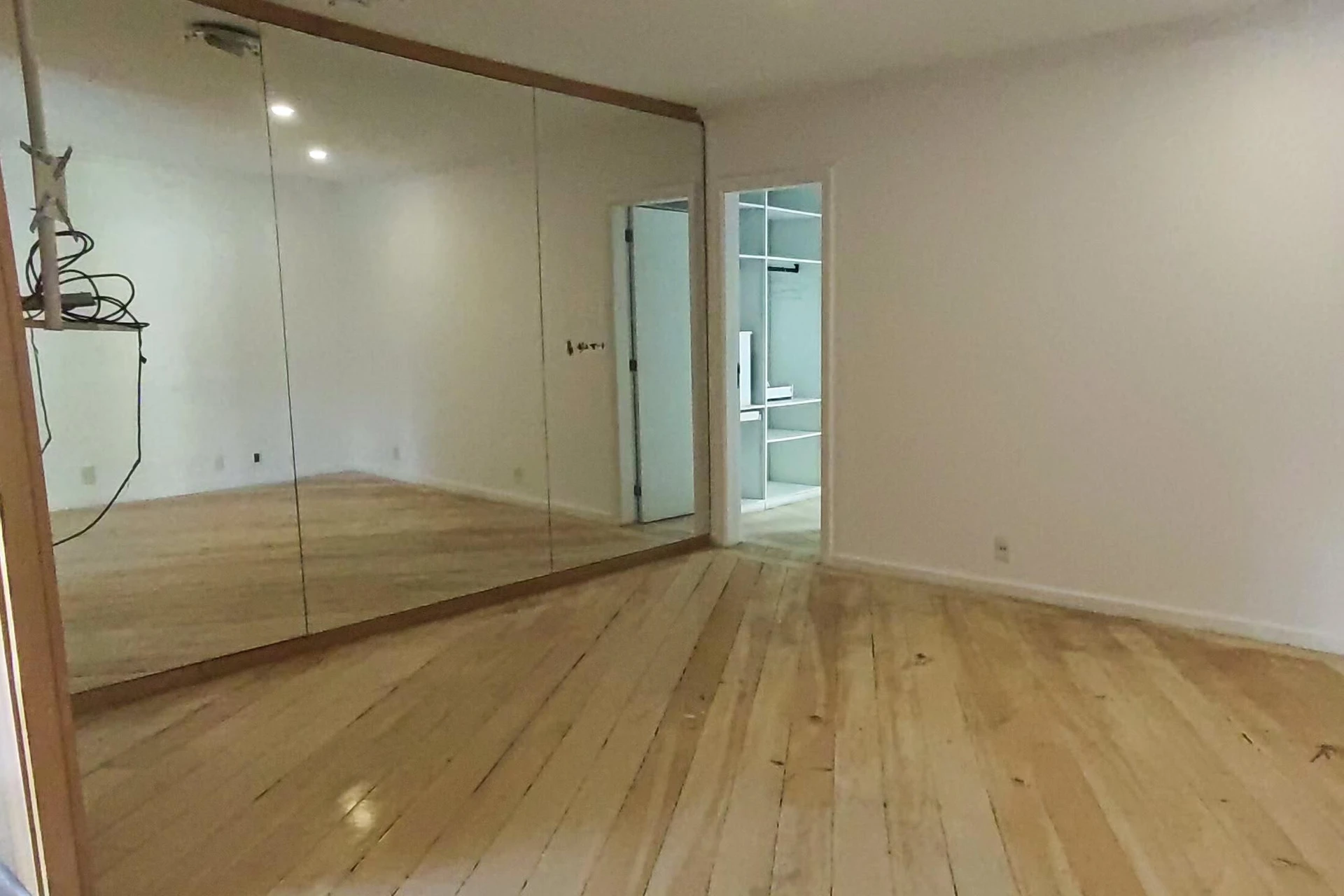 Casa mobiliada em condomínio com 6 suítes e 8 banheiros — photo 79