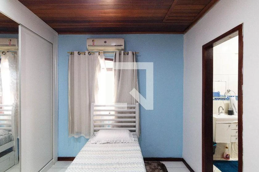 Casa de 5 quartos com espaço de home office — photo 27