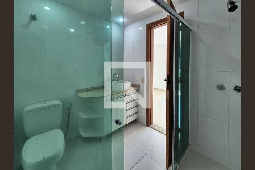 Casa em condomínio com 4 suítes e 220 m² — photo 36