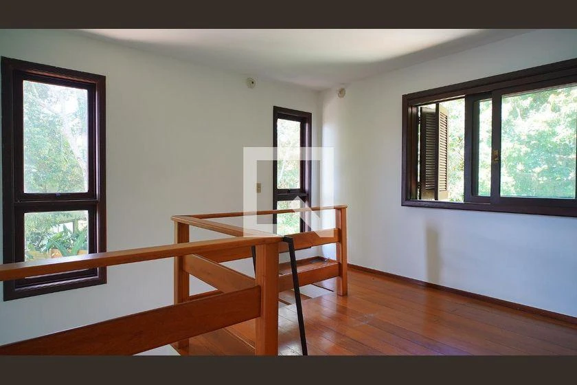 House, 735 m², with floor-to-ceiling windows — photo 43