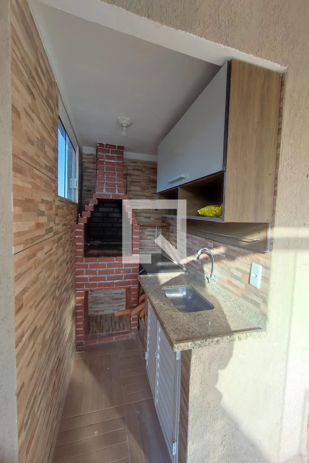 Unfurnished house with 3 bedrooms and 4 bathrooms — photo 2