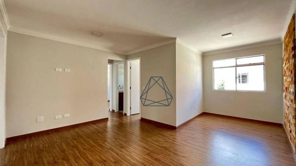 3-bedroom apartment on the 3rd floor with covered parking