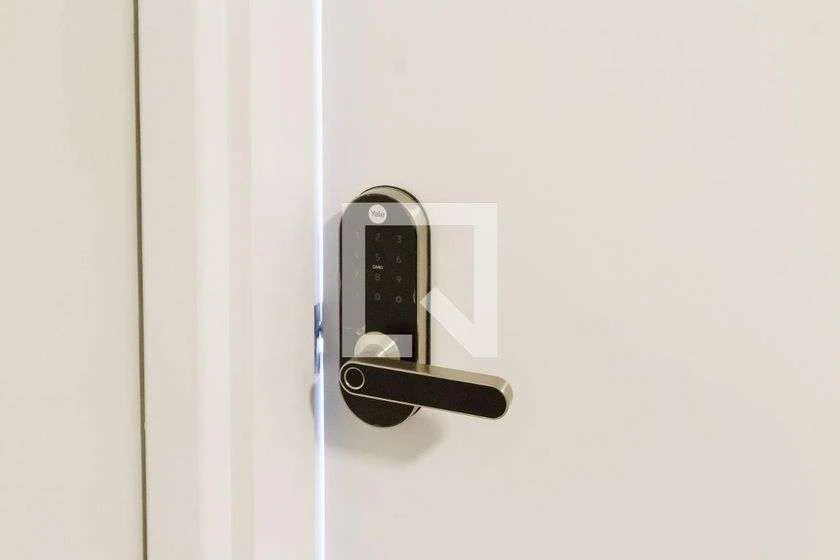 2-bedroom apartment with kitchenette corner, no parking — photo 7
