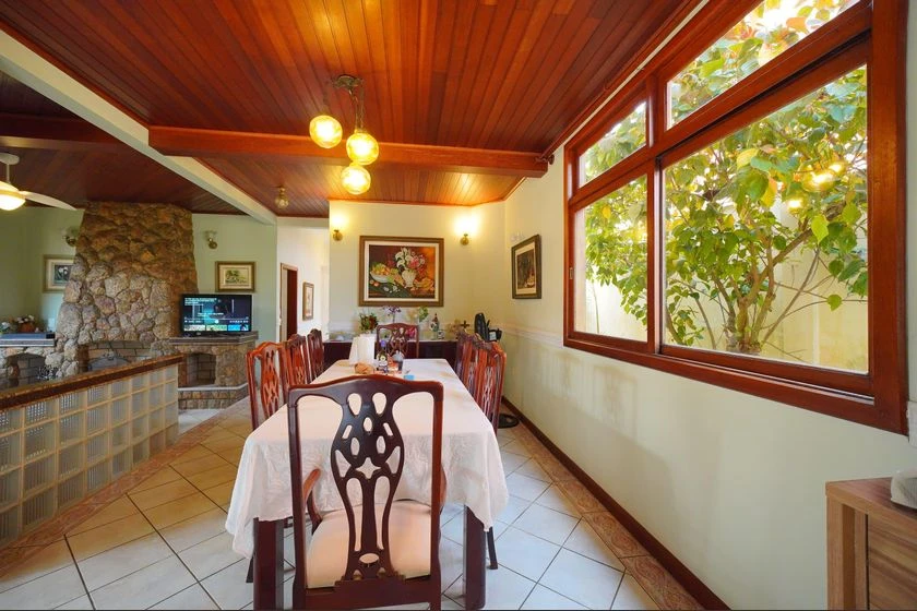 Casa amueblada con 6 dormitorios y jardín privado — photo 7