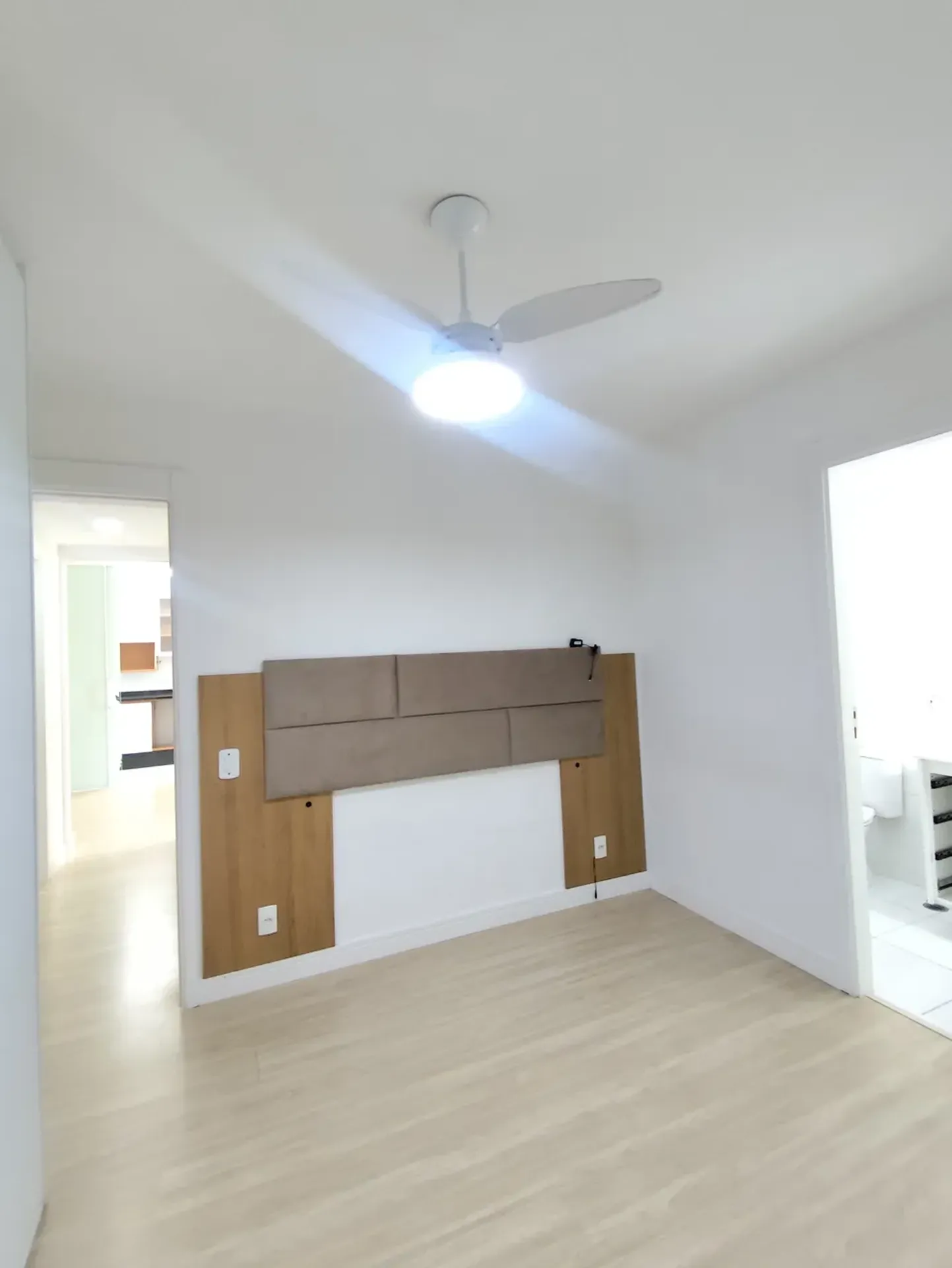 Home office in a 3-bedroom apartment, 70 m² — photo 15