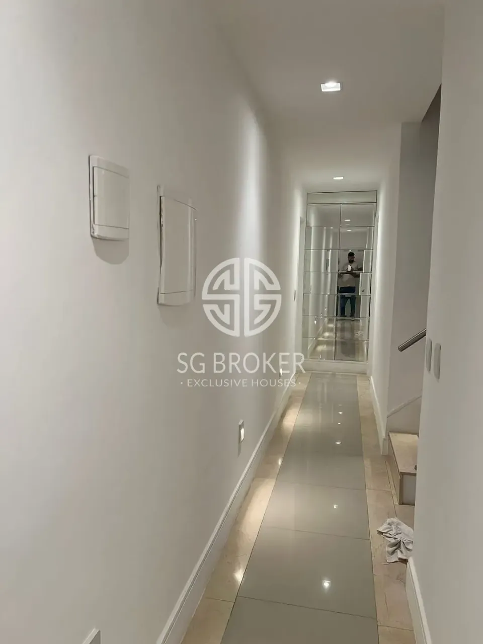 Casa com 5 suítes, cozinha fechada a gás e 500 m² — photo 15