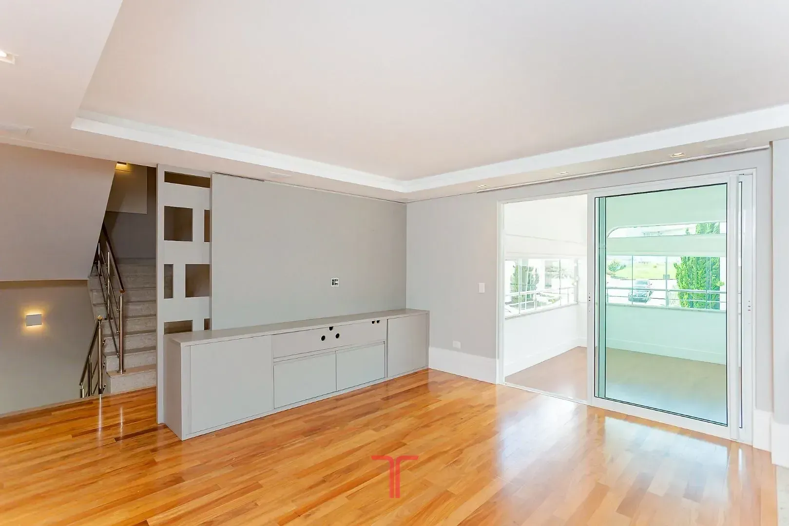 Дом 550 м² с 5 спальнями и приватным садом — photo 93