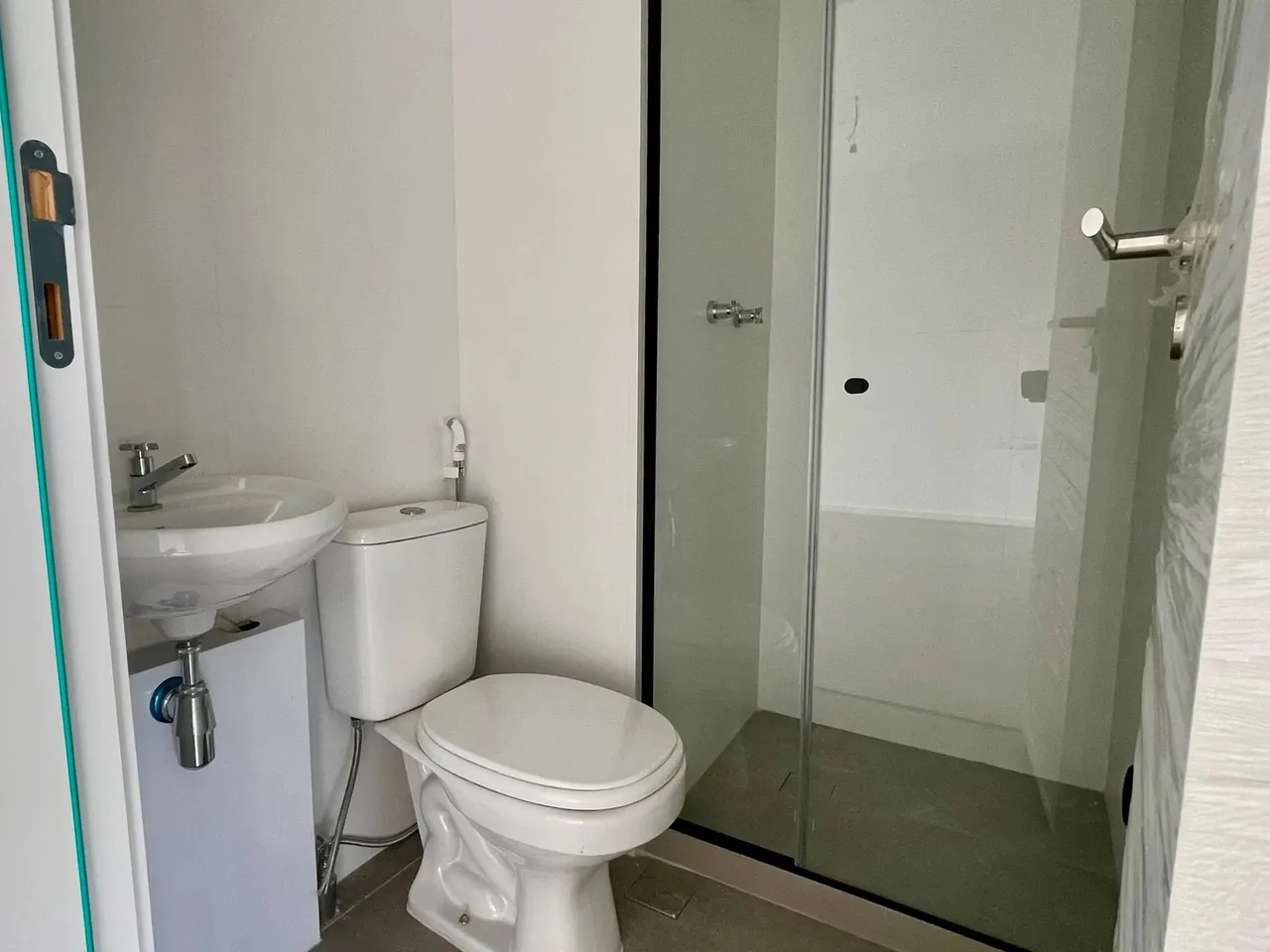 Apartment with 3 bedrooms, 3 bathrooms and balcony — photo 4