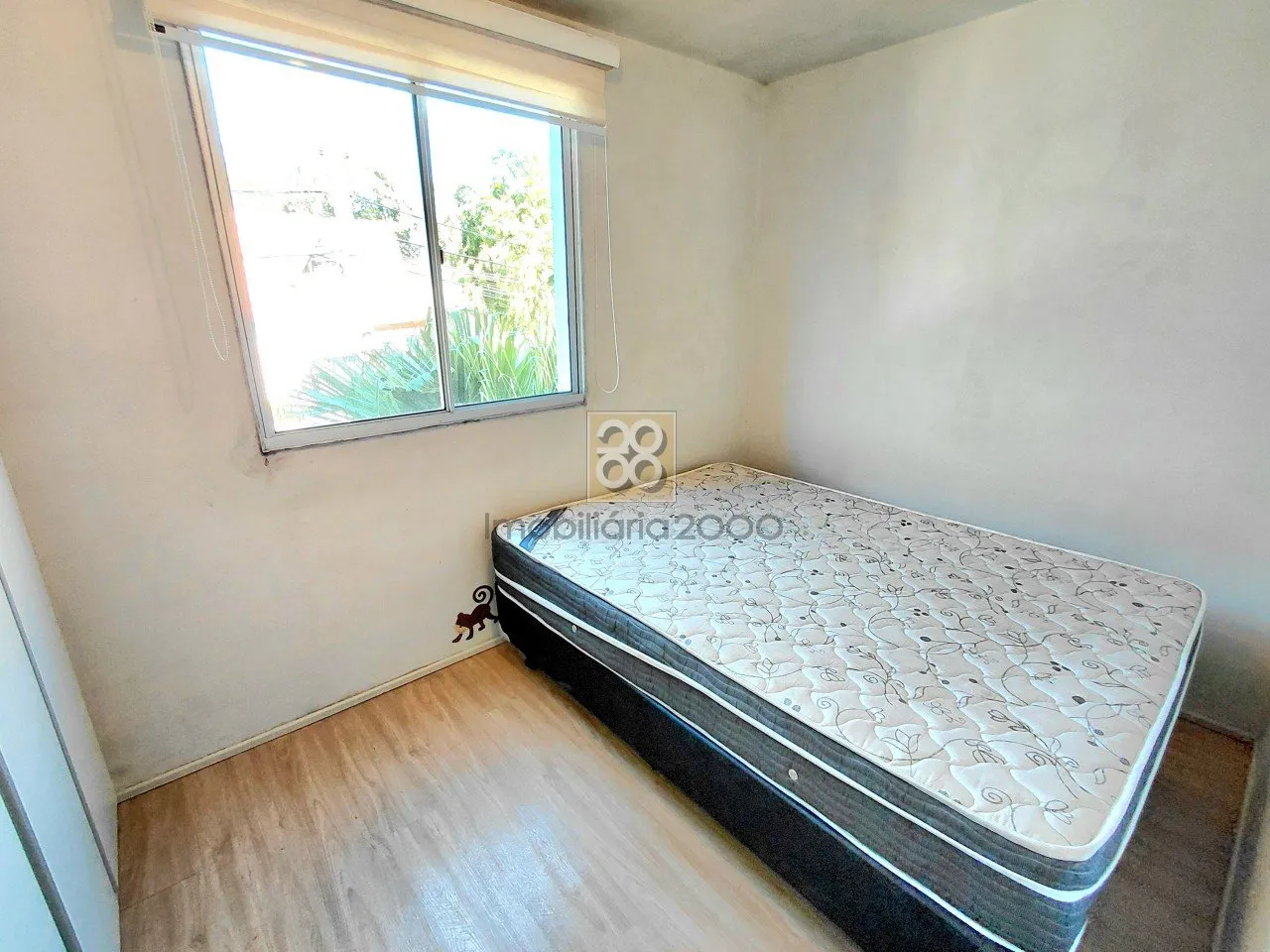 2-bedroom apartment with hardwood floors in the living room — photo 10