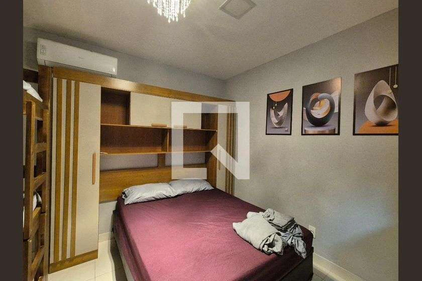 Furnished apartment with a glassed-in balcony — photo 25