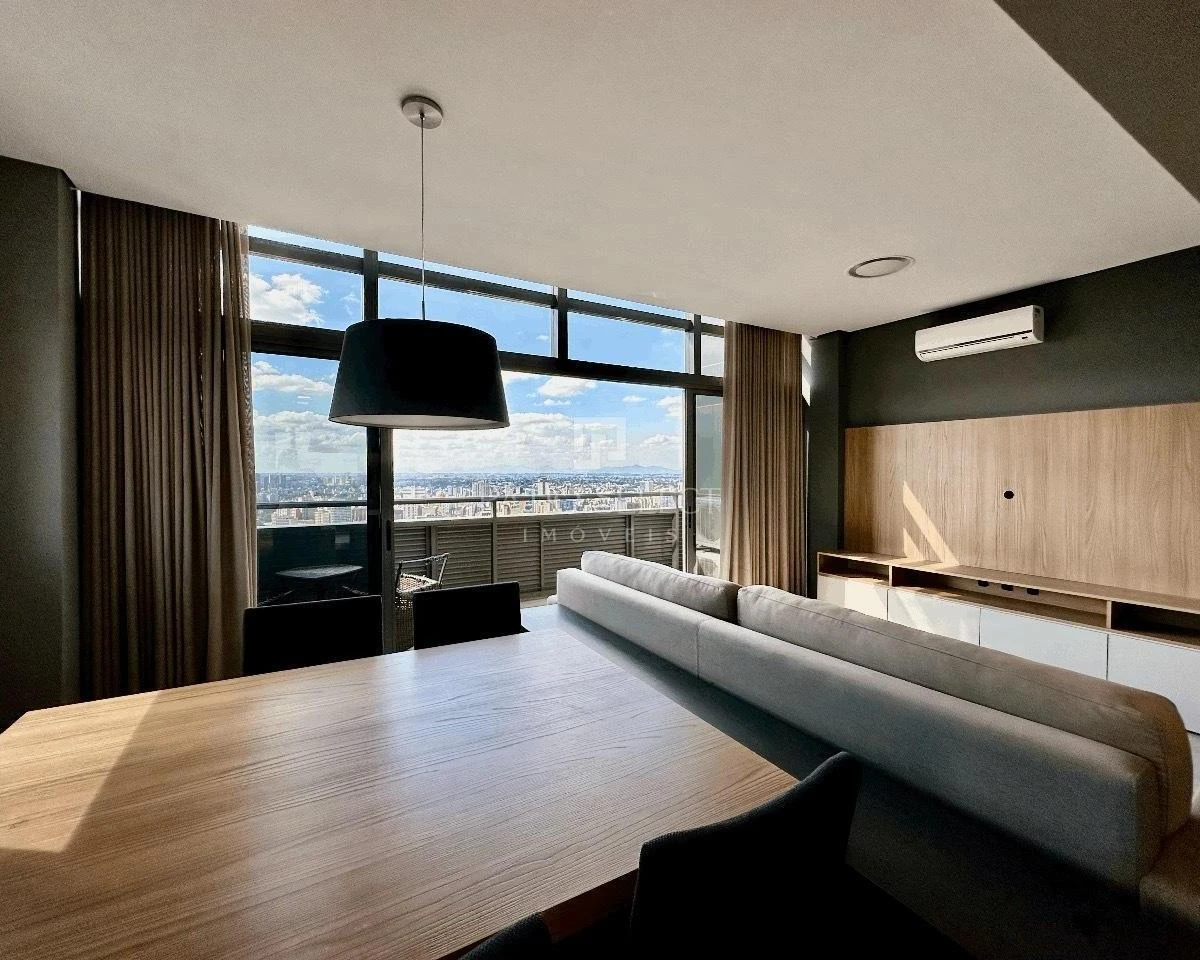 2-bedroom apartment with a bathtub in Curitiba — photo 9