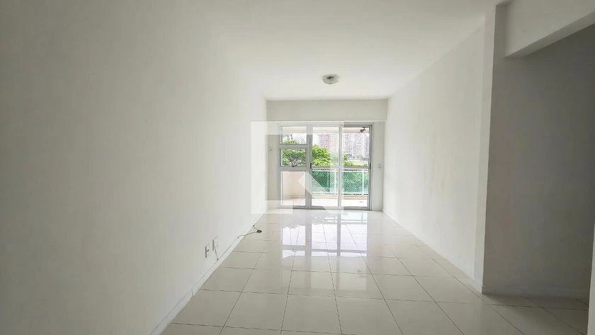 87 m² apartment with a bathtub and floor-to-ceiling windows — photo 11