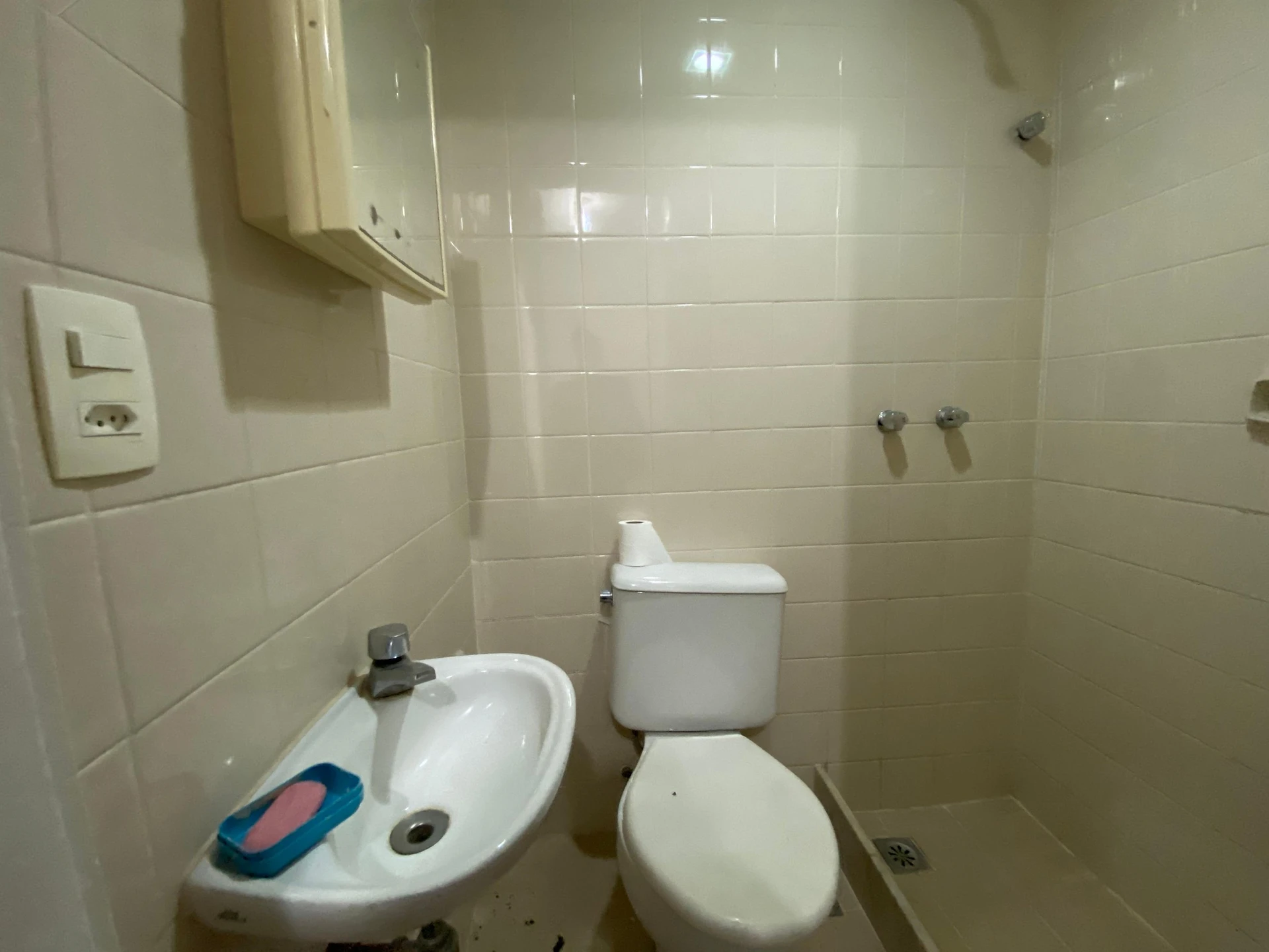 2-bedroom apartment in a building with a sauna — photo 43