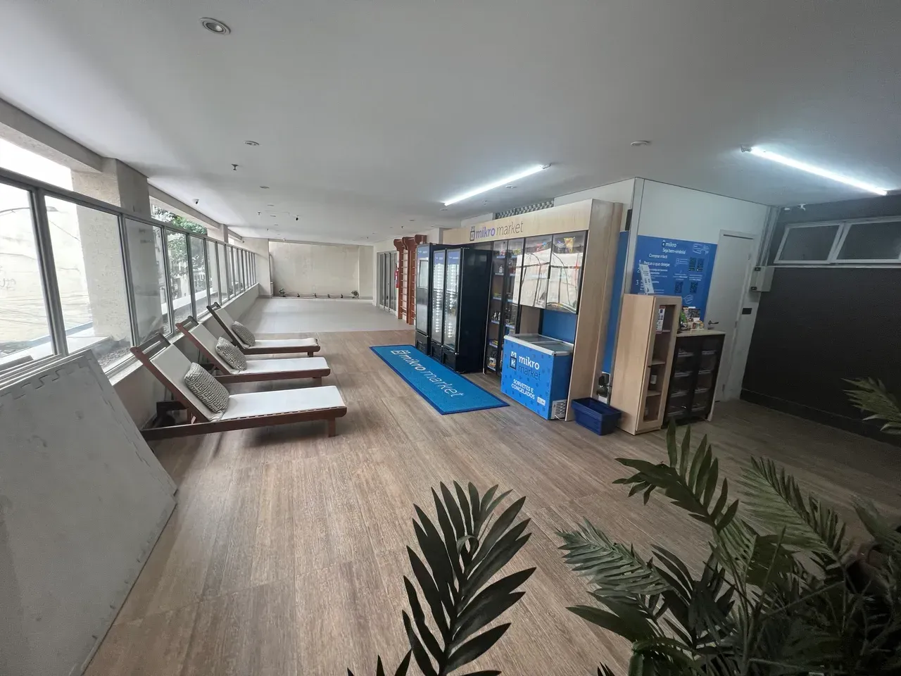 1-bedroom apartment with open-plan gas kitchen — photo 18