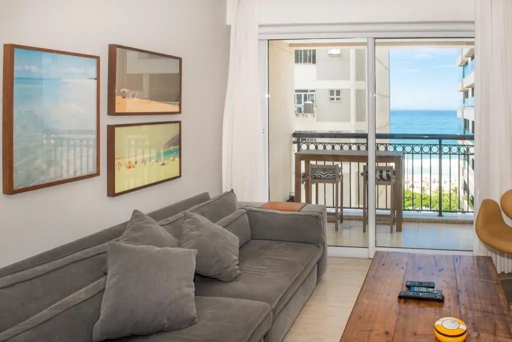 Furnished 85 m² apartment with open-plan kitchen and 2 beds — photo 40