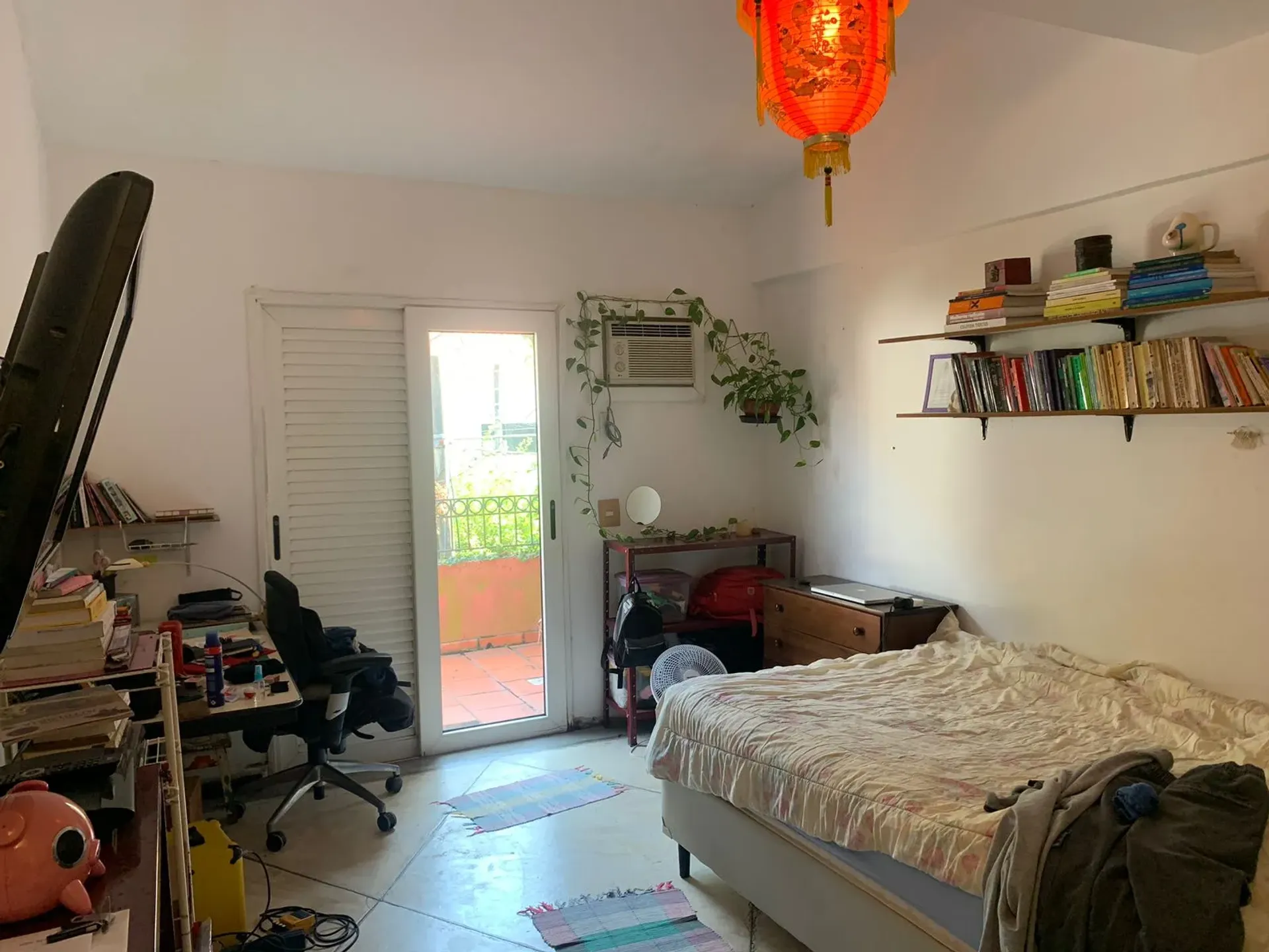 Casa amueblada con parrilla empotrada en el balcón — photo 27