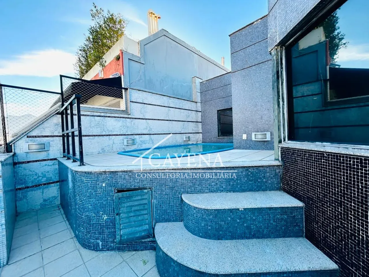 Apartment with 247 m², 3 bedrooms and 4 bathrooms — photo 25