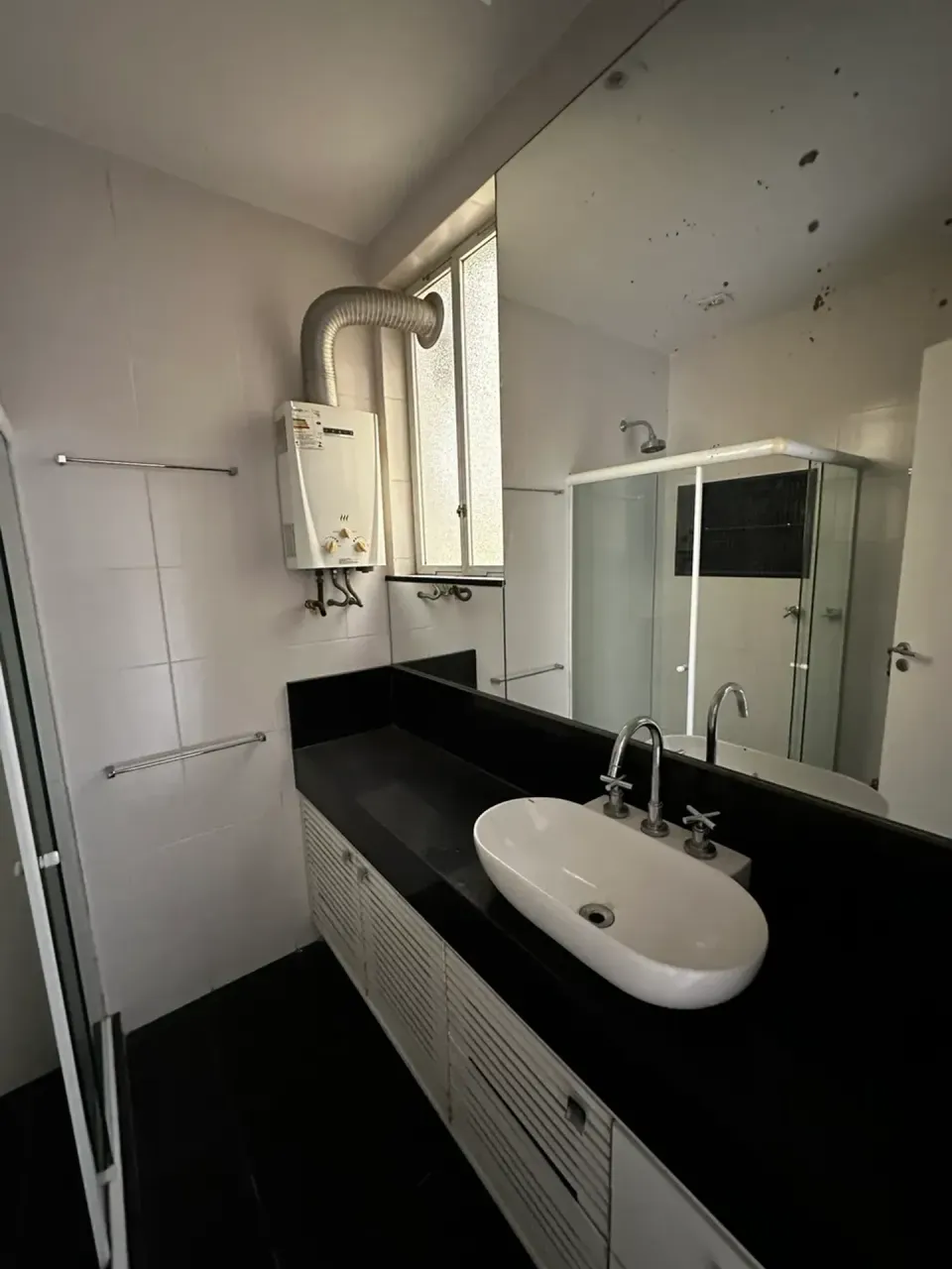 Furnished 3-bedroom apartment with a gas kitchen — photo 18