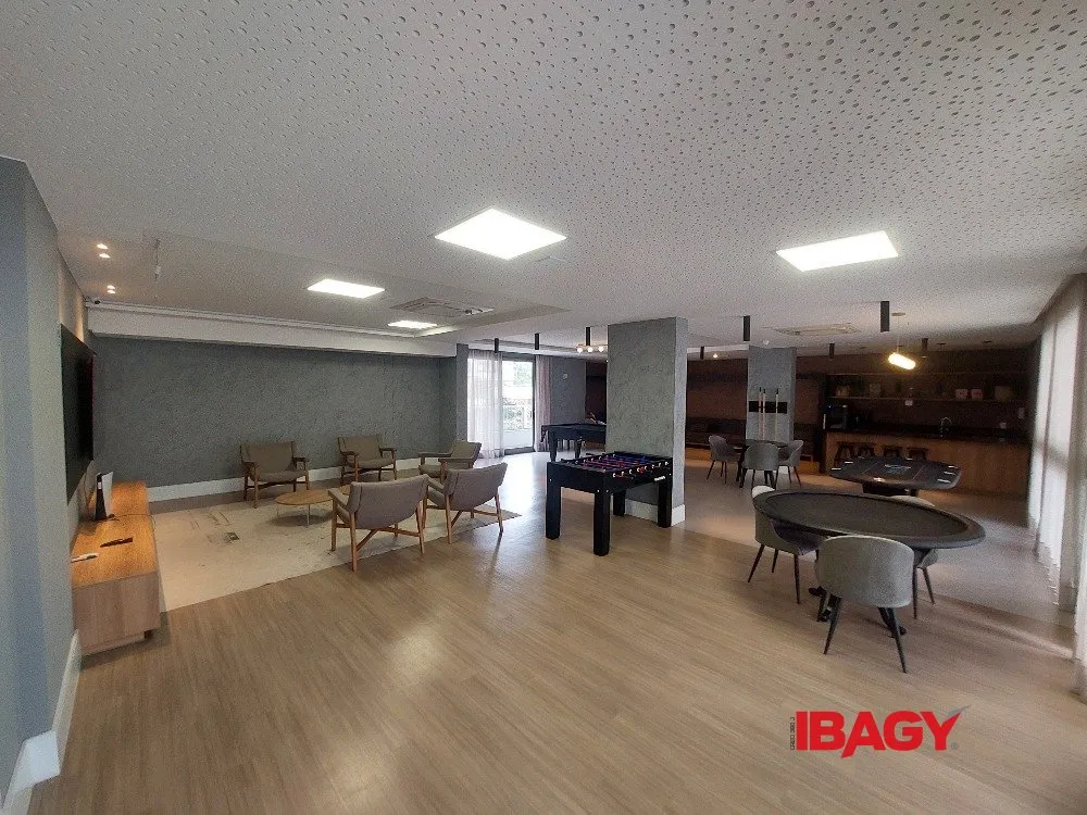Apartamento de 2 dormitorios con balcón y parrilla — photo 34