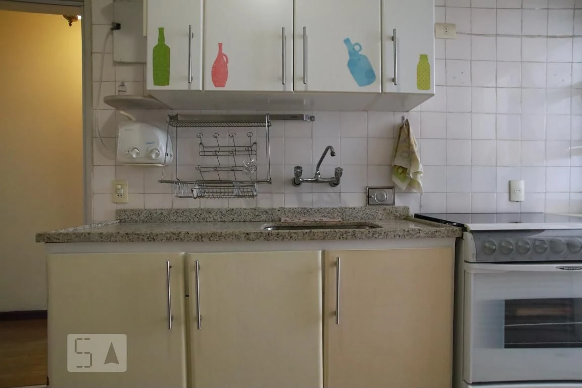 2-bedroom apartment with a mountain view — photo 12