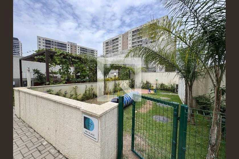Apartamento de 2 quartos em condomínio com academia — photo 17
