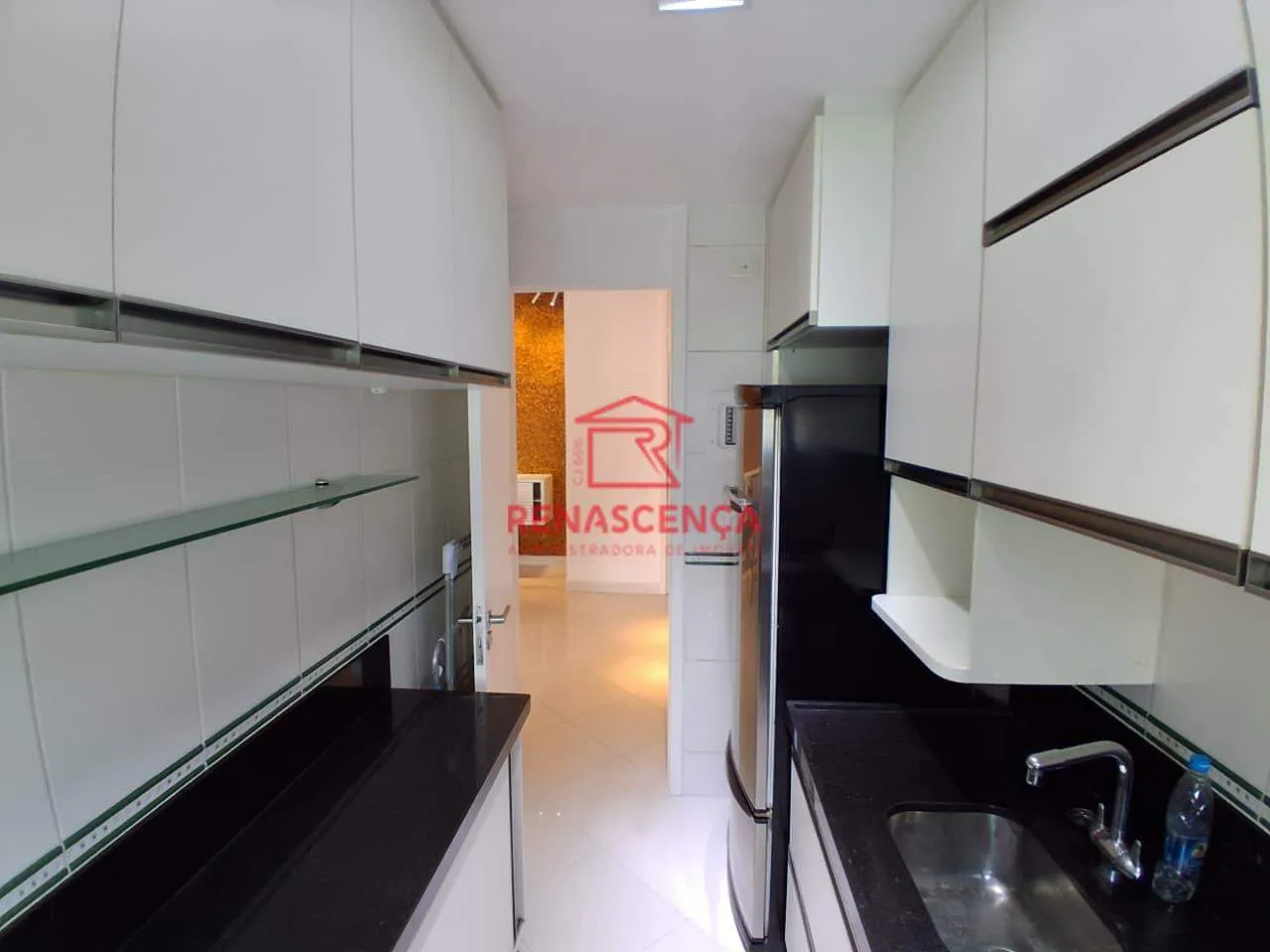 Apartment on the 19th floor with a washing machine — photo 3