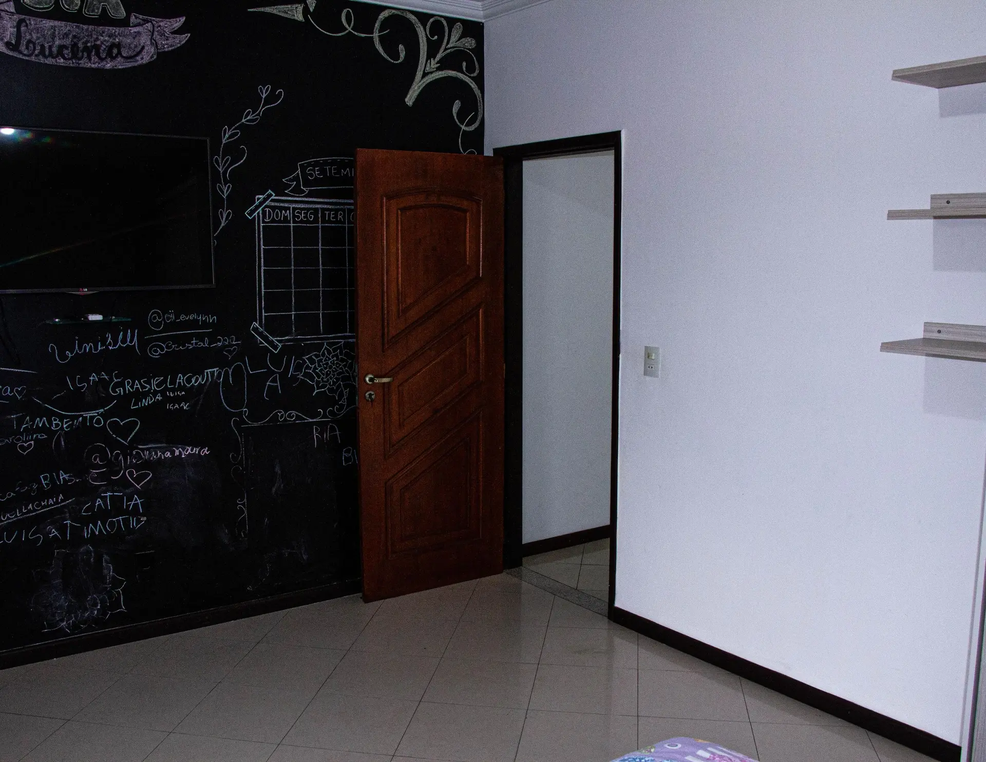 Furnished house, 300 m², with a grill on the balcony — photo 46