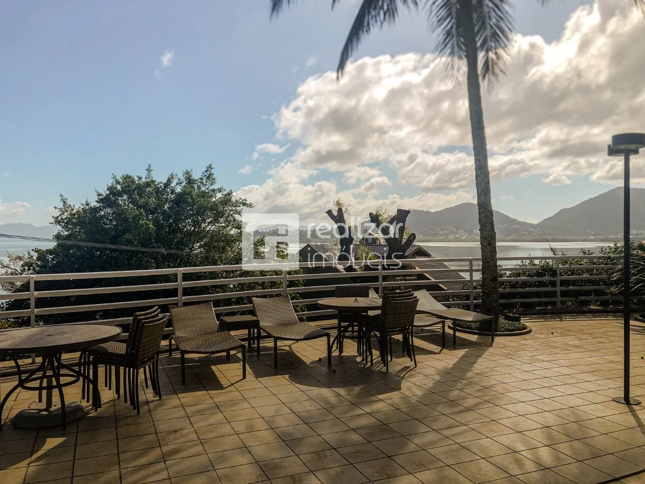 Apartamento amueblado con 3 suites y 156 m² — photo 21