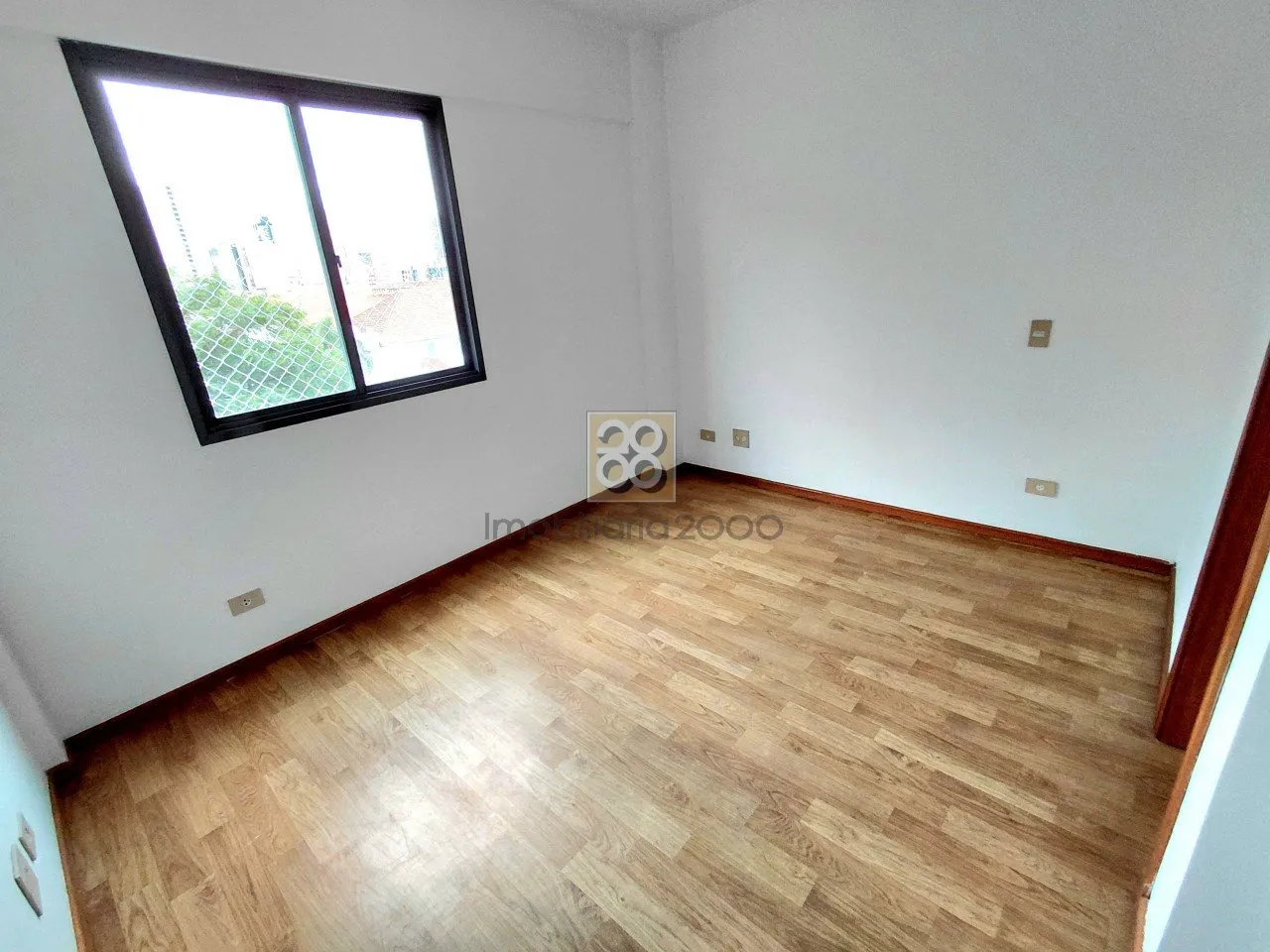 Квартира з 3 спальнями, 1 окрема ванна, 148 м² — photo 17