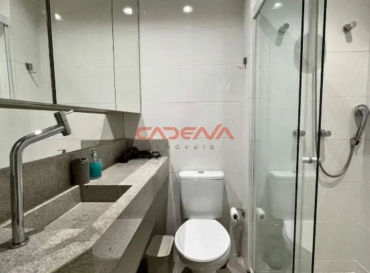 Studio de 29 m² com cozinha integrada e área de coworking — photo 2