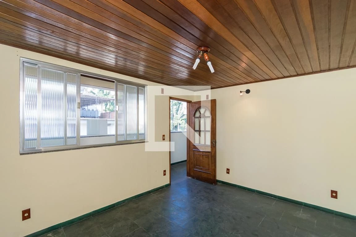 House for rent with 2 bedrooms and a balcony — photo 6